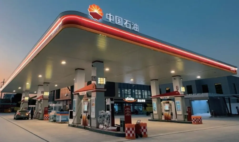 కొత్త ఇంటిగ్రేటెడ్ ఎనర్జీ యుద్దభూమిలో పోటీ పడేందుకు గ్యాస్ స్టేషన్‌లకు స్మార్ట్ పరికరాలు అప్‌గ్రేడ్ సరిపోతుందా?